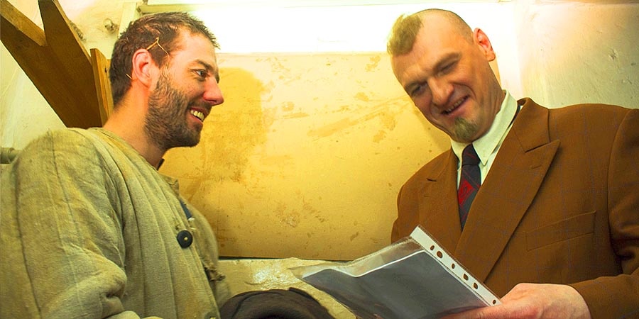 Спектакль за кулисами