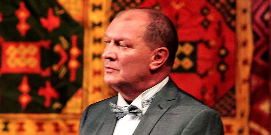 Николай Свентицкий: С Днем Театра!